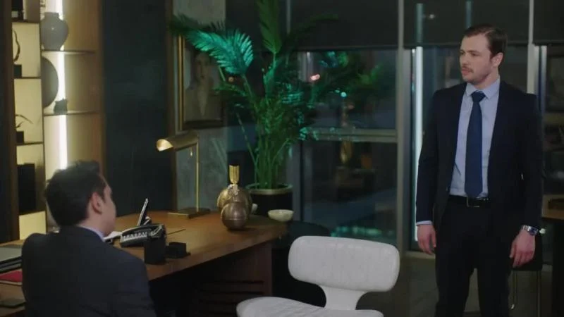 Кадры из сериала Отец 6 серия 1 сезон (2021)