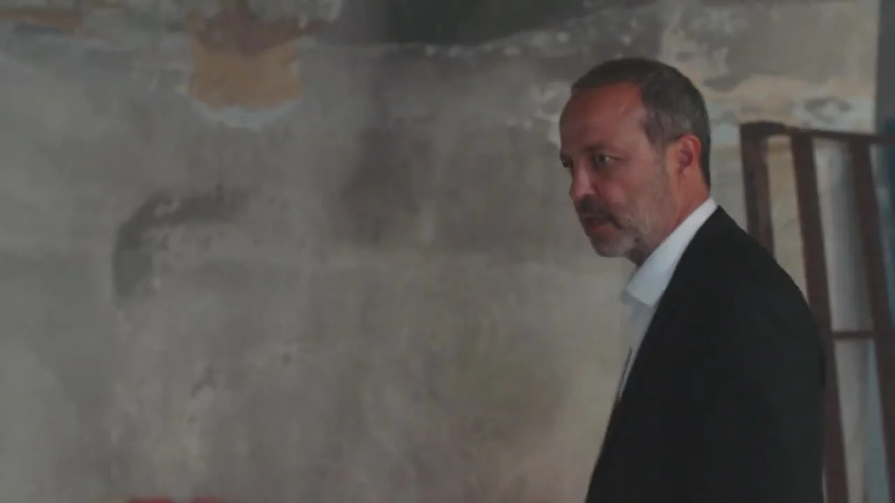 Кадры из сериала Отец 1 серия 2 сезон (2021)