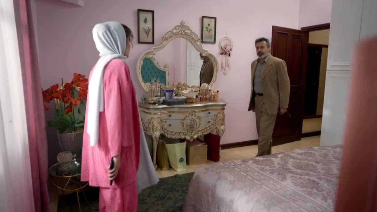 Кадры из сериала Отец 13 серия 2 сезон (2021)