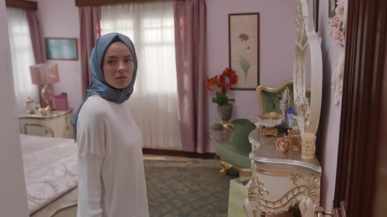 Кадры из сериала Отец 8 серия 2 сезон (2021)
